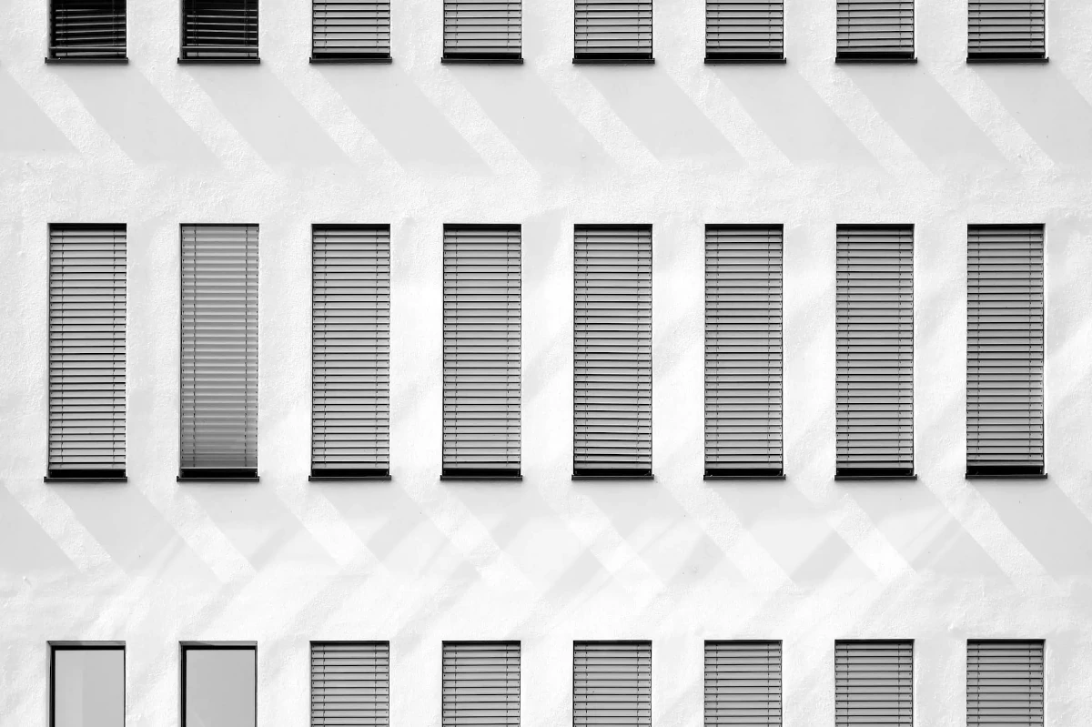 德国纽伦堡一座建筑的窗户